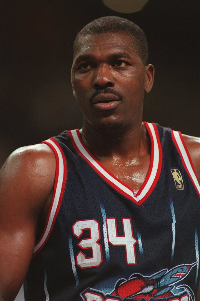 星空体育官网-美记：瀚森内线技术在NBA已算不错 你不能指望20岁的他像大梦一样