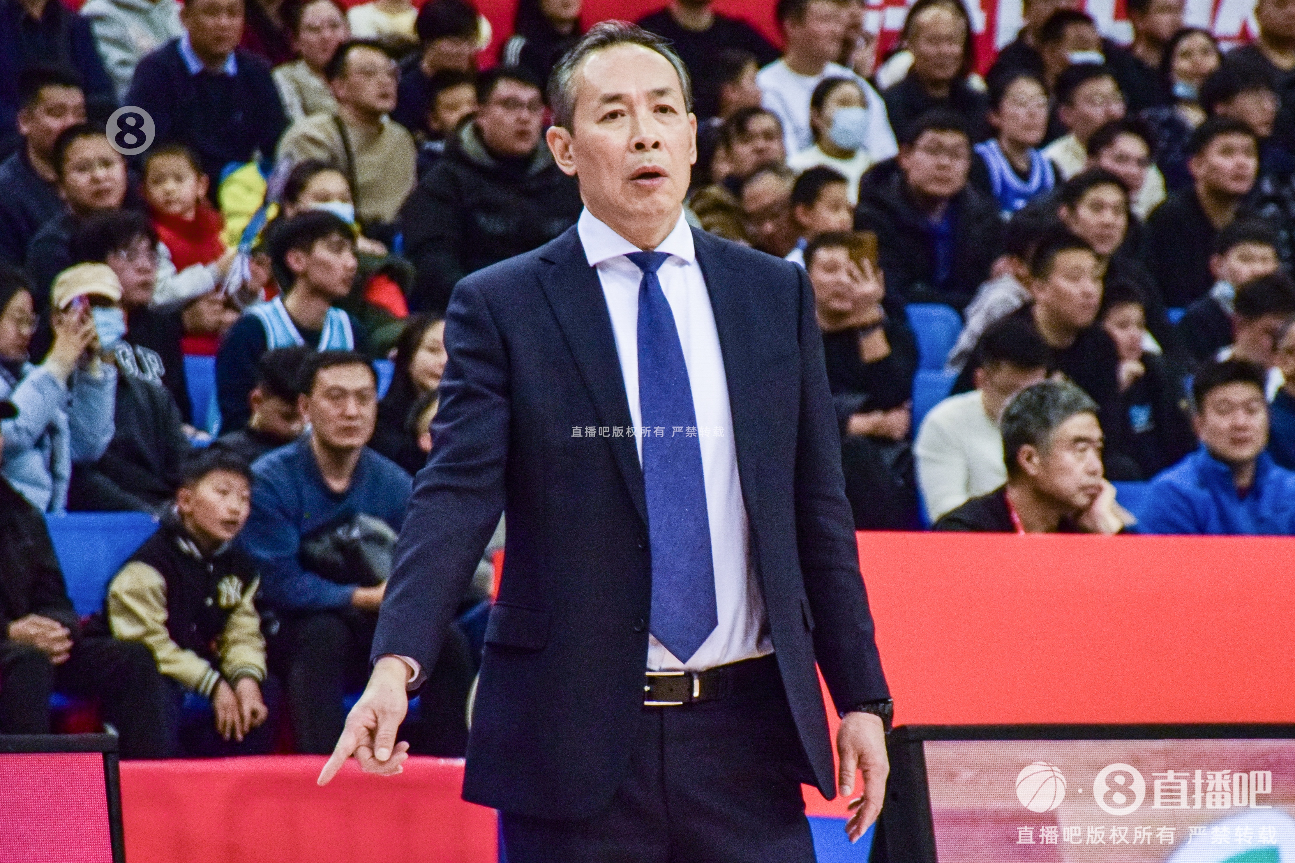 星空体育官网-北京男篮缺少赵睿 后场优势没此前那么大 杰曼近期表现并不是很好